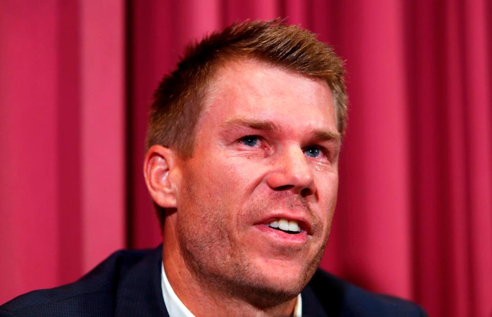  David Warner cried his eyes out at a press conference in Sydney on Saturday