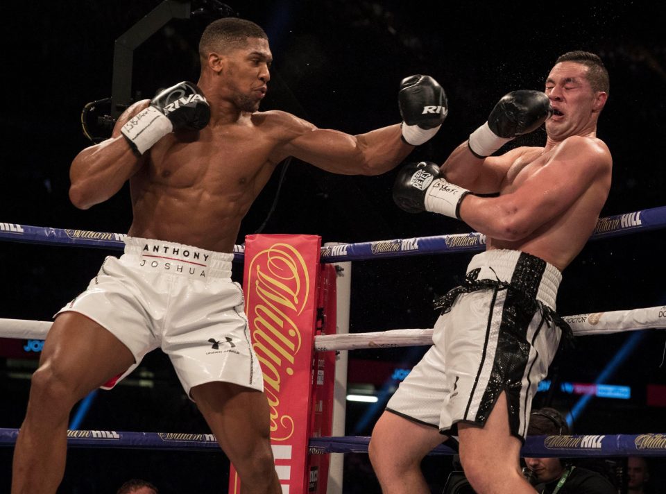  Anthony Joshua dominates from the centre of the ring against Joseph Parker