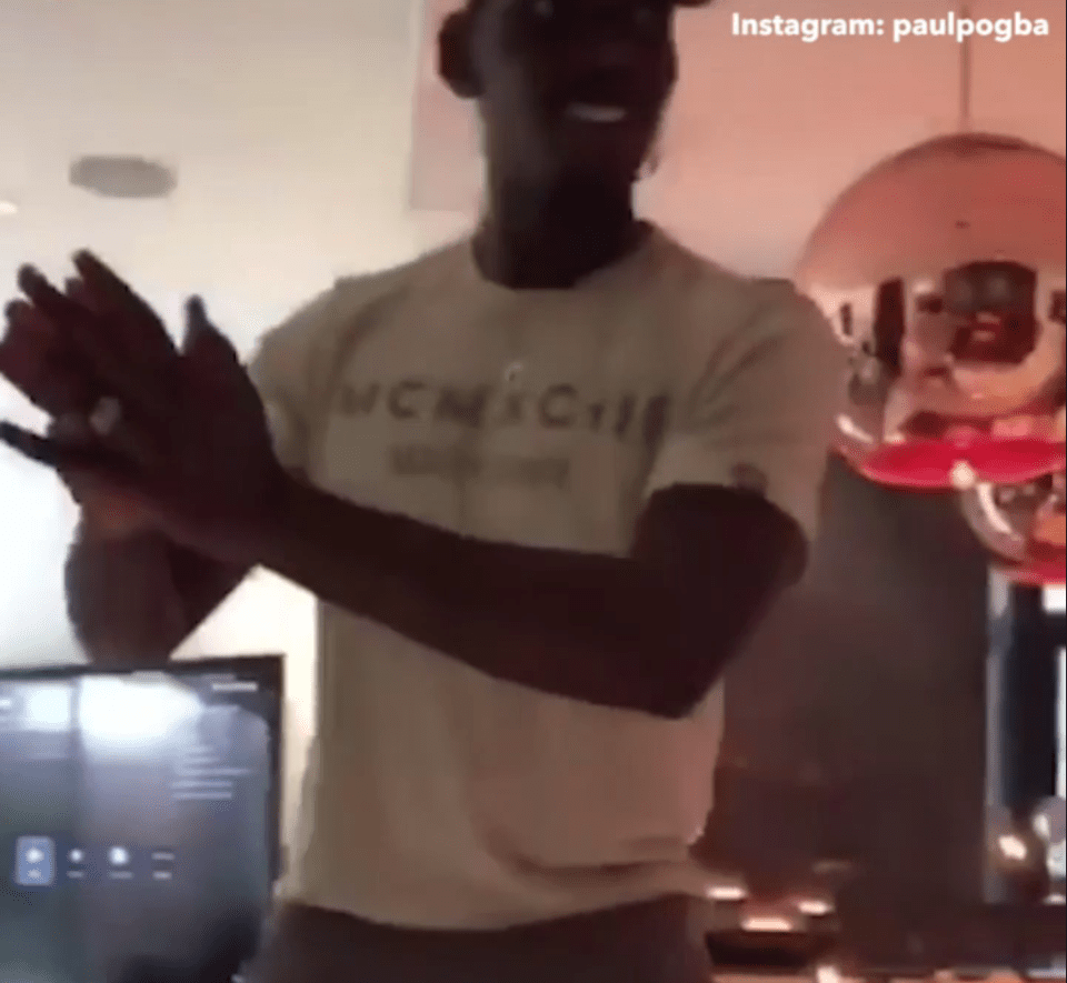  Paul Pogba celebrated his 25th yesterday birthday with the gesture