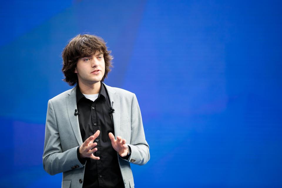  The Dutch non-profit behind the clean-up was founded by 18-year-old inventor Boyan Slat