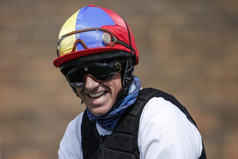  Frankie Dettori has been snapped up to ride Redkirk Warrior