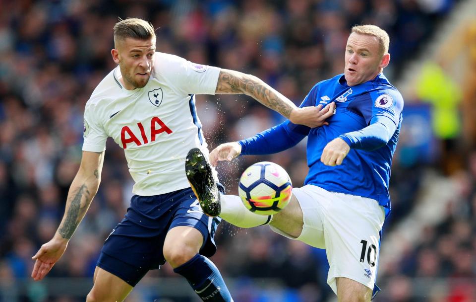  PSG are reportedly ready to offer Toby Alderweireld £10million in wages