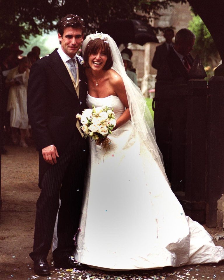 Davina and ex-husband Matthew Robertson, shown here on their wedding day