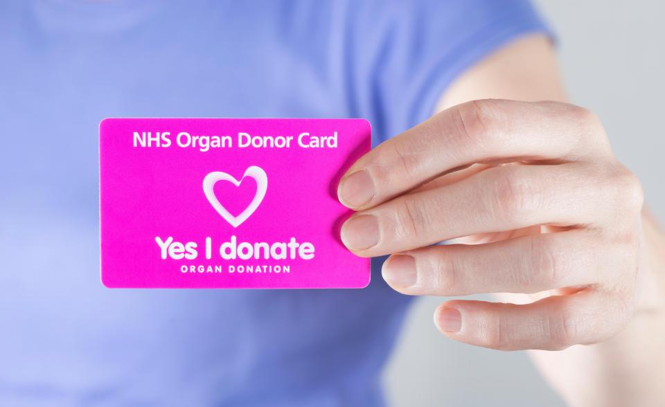  Hundreds of Brits die while waiting for an organ transplant every year