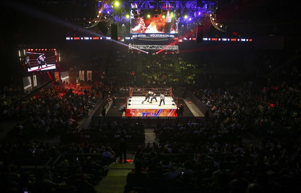  The Volkswagen Arena in Istanbul was packed for the Turkish Power Wrestling show