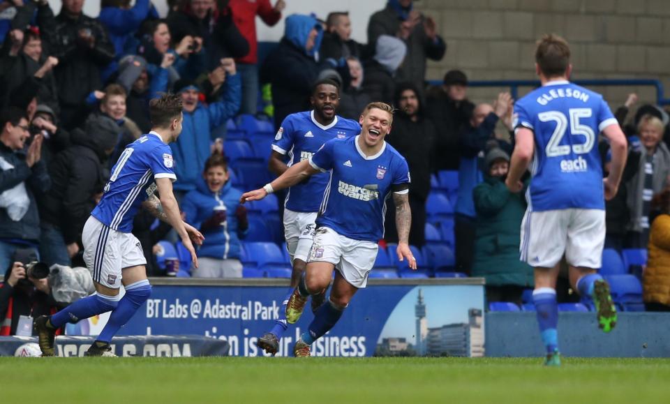  Martyn Waghorn fired in a double to half his former side's play-off charge