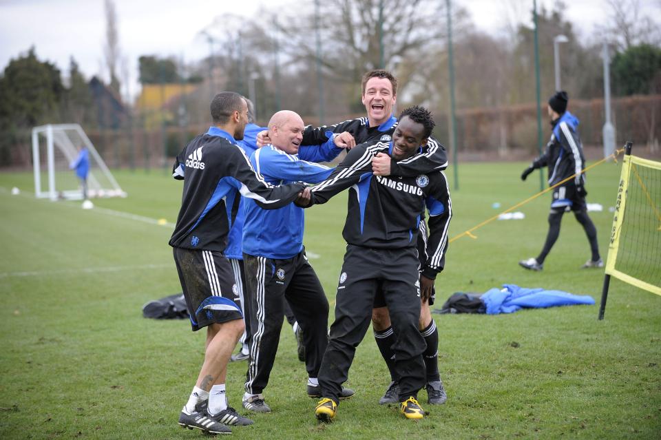  Terry and Wilkins at Chelsea's training ground with Michael Essien in 2009