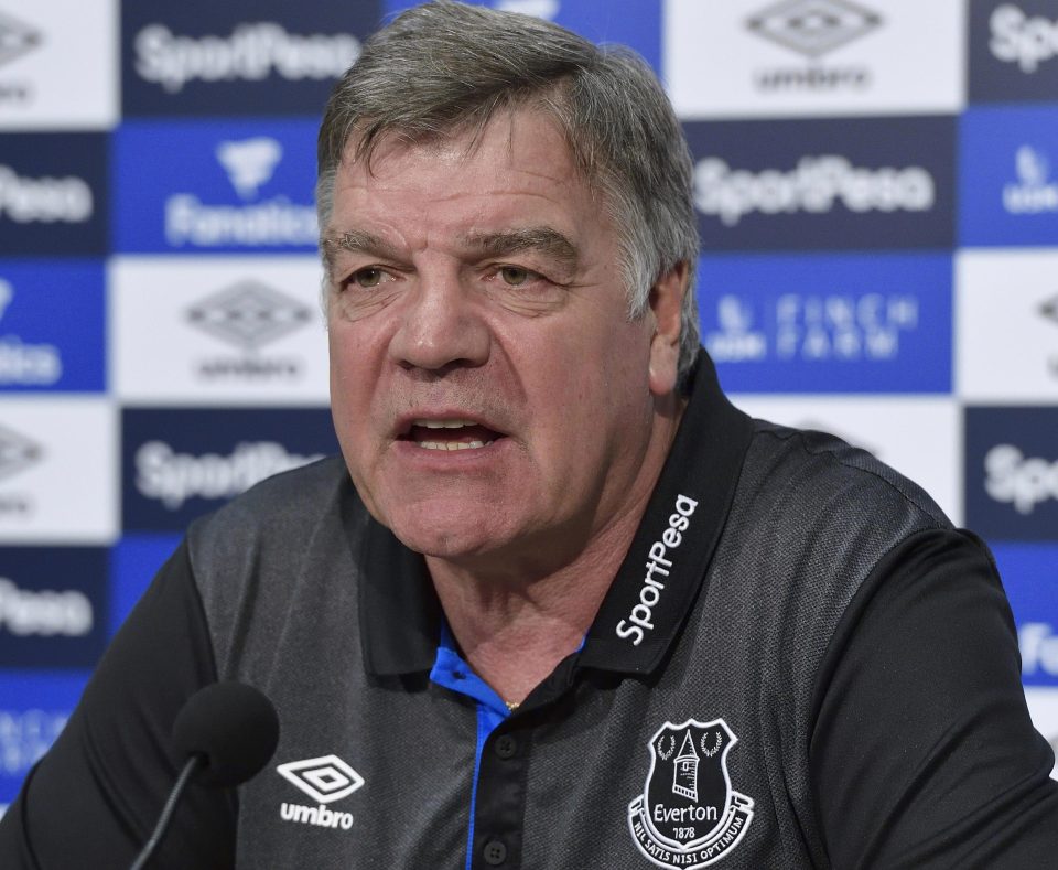  Allardyce will sit down with a 'frustrated' Rooney this week and talk things through