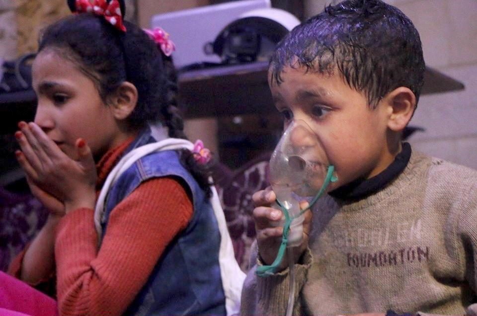  Kids are treated for exposure to chemicals after the Douma gas attack