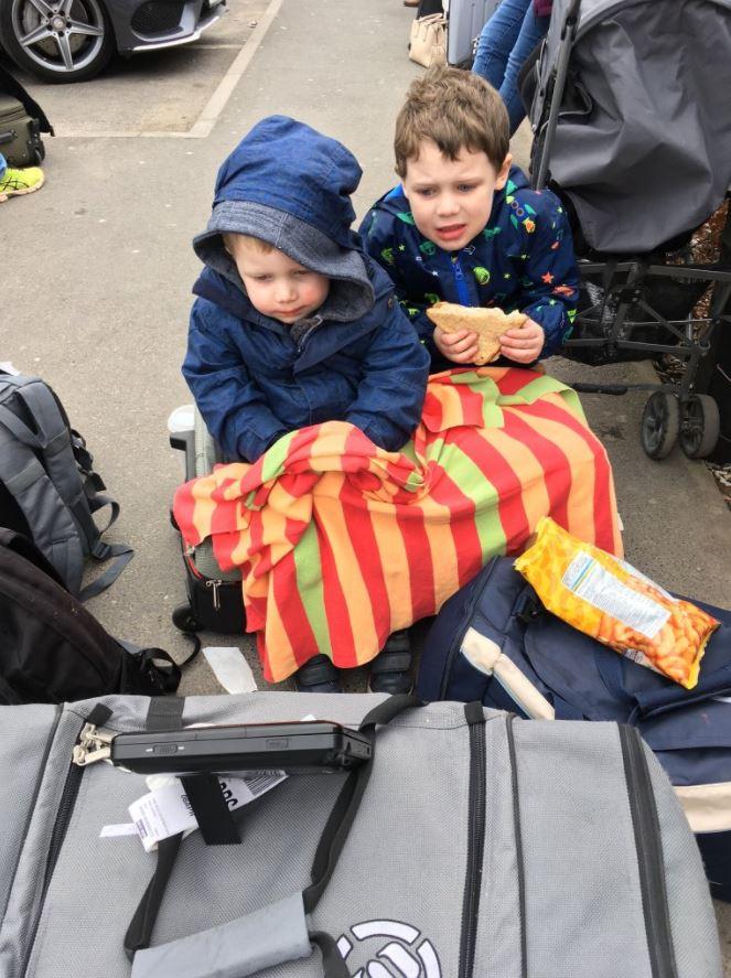  Families with children were been waiting for their cars for more than 24 hours