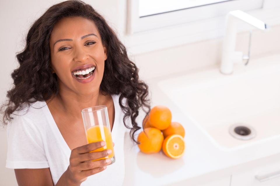  Drink orange juice with your breakfast cereal for a vitamin C and iron combination which helps combat iron-deficiency