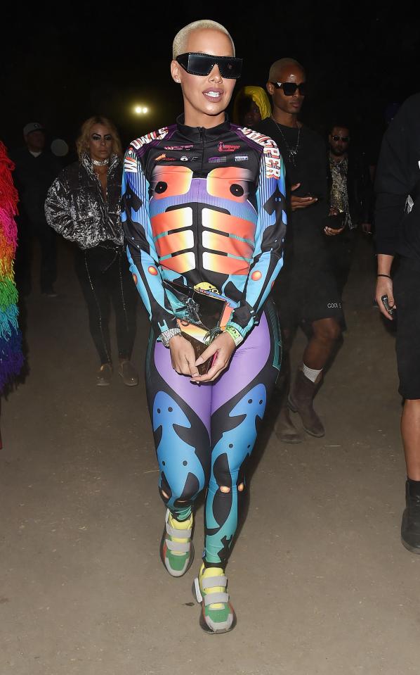  Amber Rose's coloured two piece definitely made her stand out from the crowd