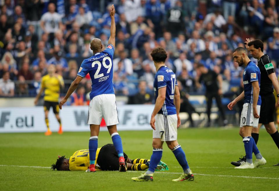  There was serious concern both from Michy Batshuayi and opposition defender Naldo in the 92nd minute