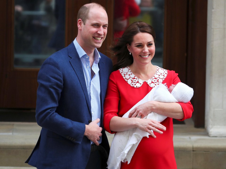 Kate and William showed off their new baby when they left hospital at 6pm