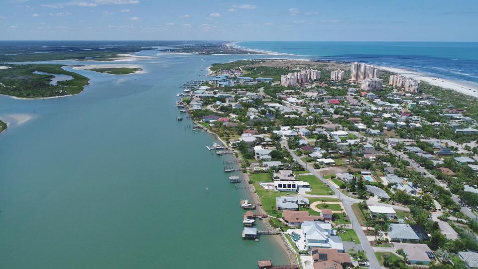  New Smyrna Beach is part of an island of land with the Atlantic on one side, and the Intracoastal Waterway and Indian River on the other