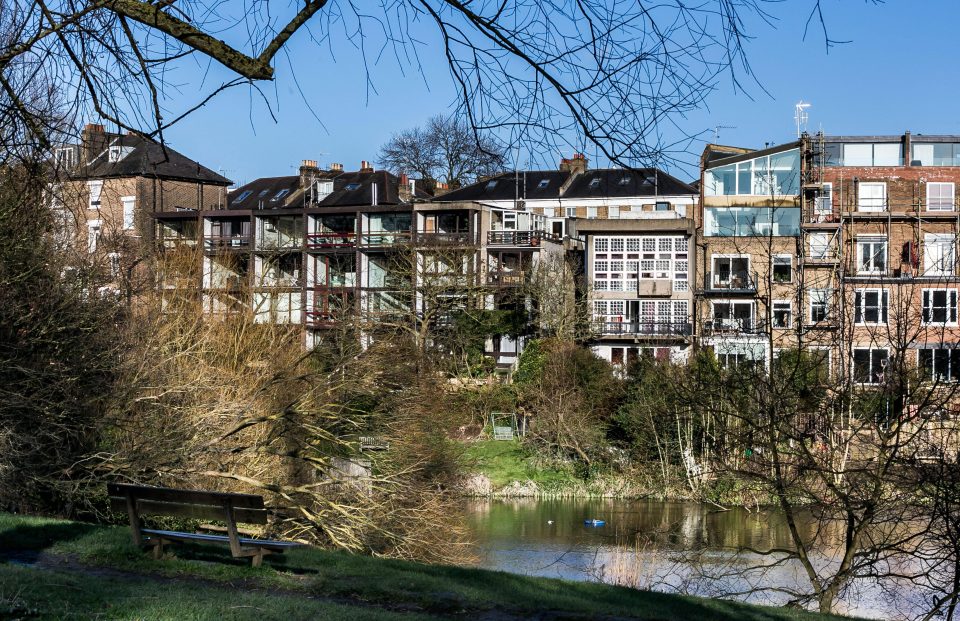  The Grade II-listed house in Hampstead, North London, has 2,128 sq ft of accommodation