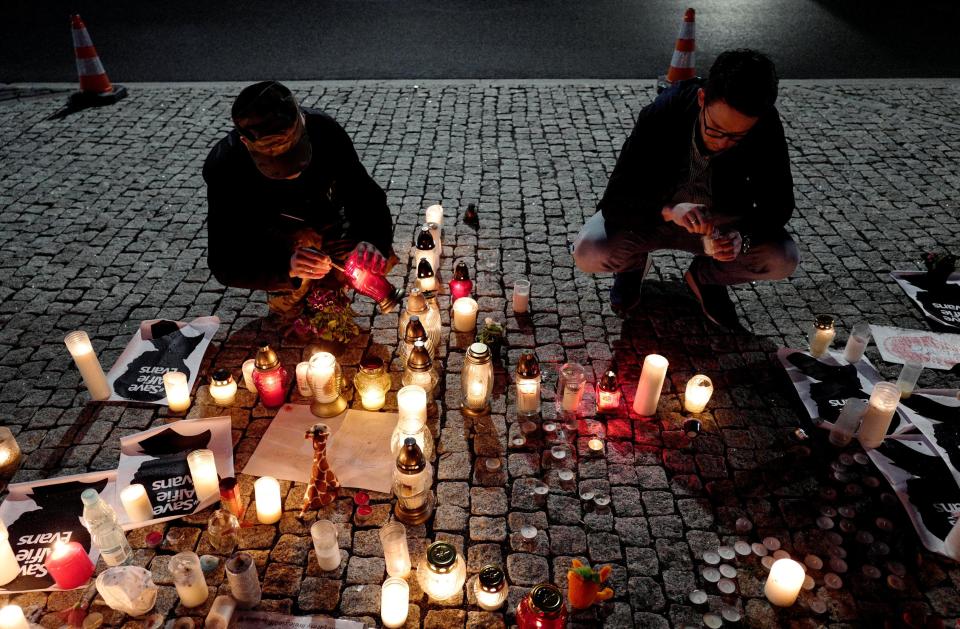  A candle-lit vigil was also held in Warsaw for sick Alfie