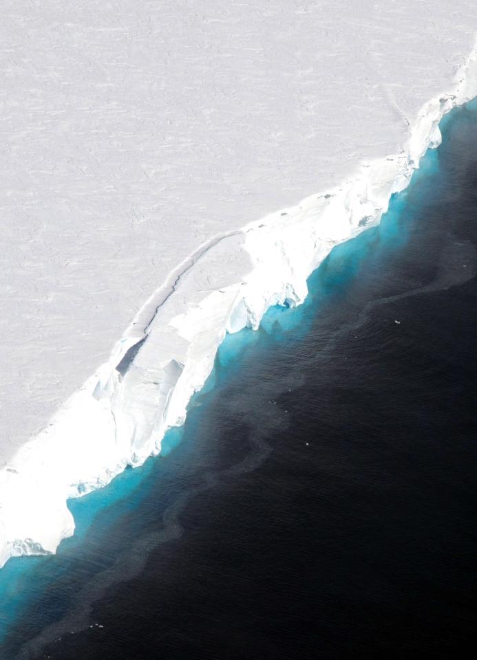  The Thwaites Glacier is the size of Britain