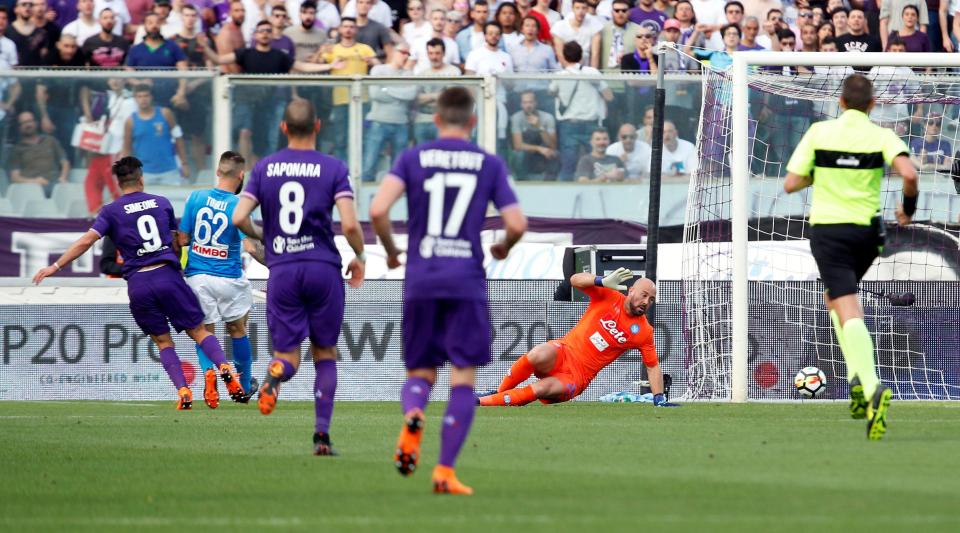  Napoli goalkeeper Pepe Reina was nutmegged for the opener