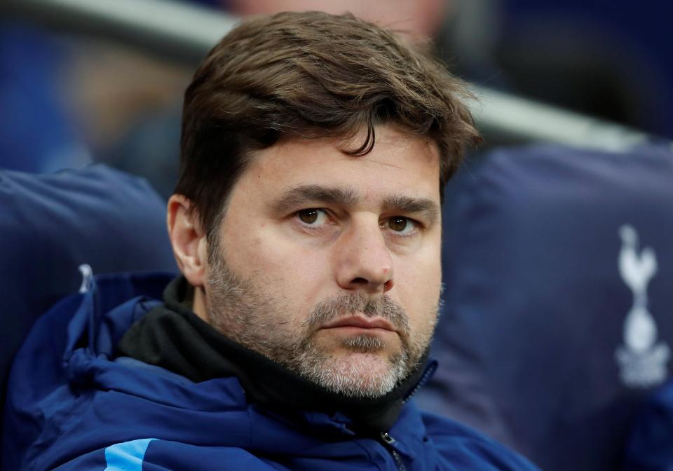  Gary Neville has backed Mauricio Pochettino to become the next Man Utd boss