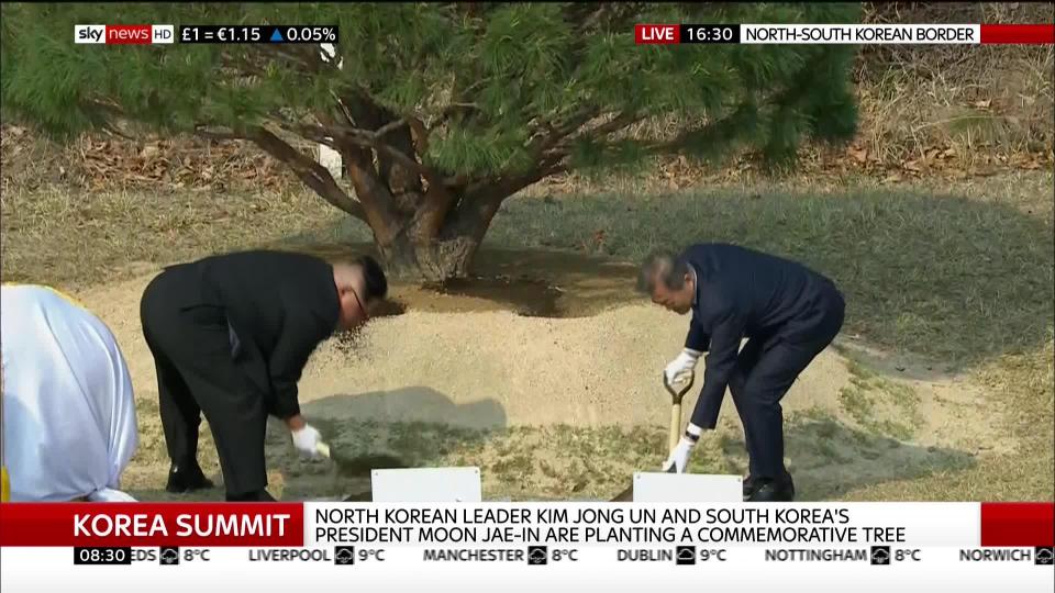  The leaders came together to plant a tree to mark their commitment to peace