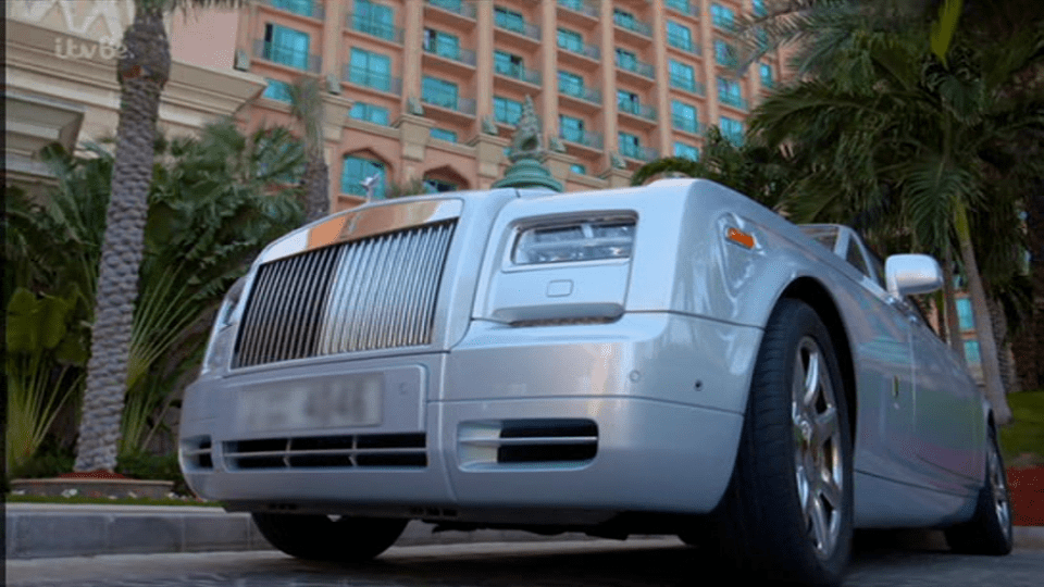  Sam and Paul splashed out on their Dubai holiday and even hired a Rolls-Royce