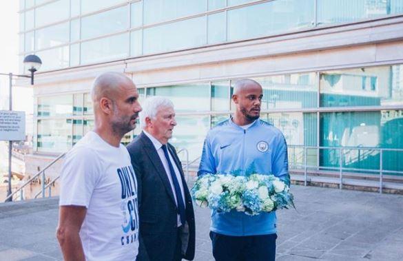  Pep Guardiola, Mick Summerbee and Vincent Kompany laid a wreath in memory of the Manchester Arena bomb attack victims this morning