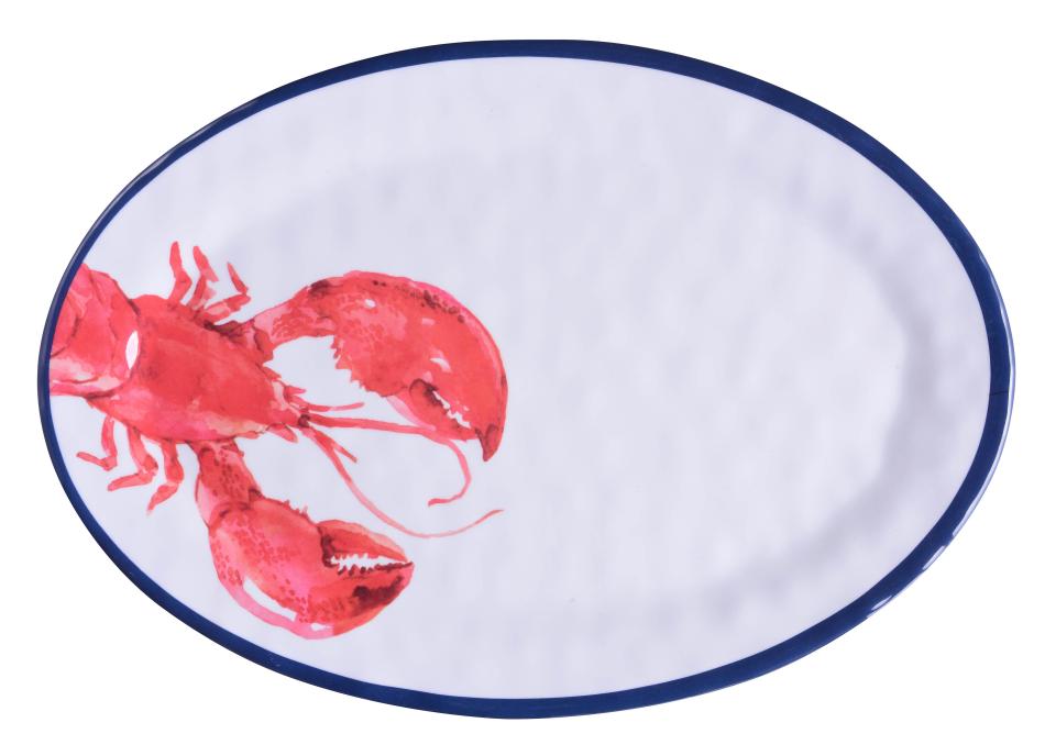  This plate is perfect for fish suppers