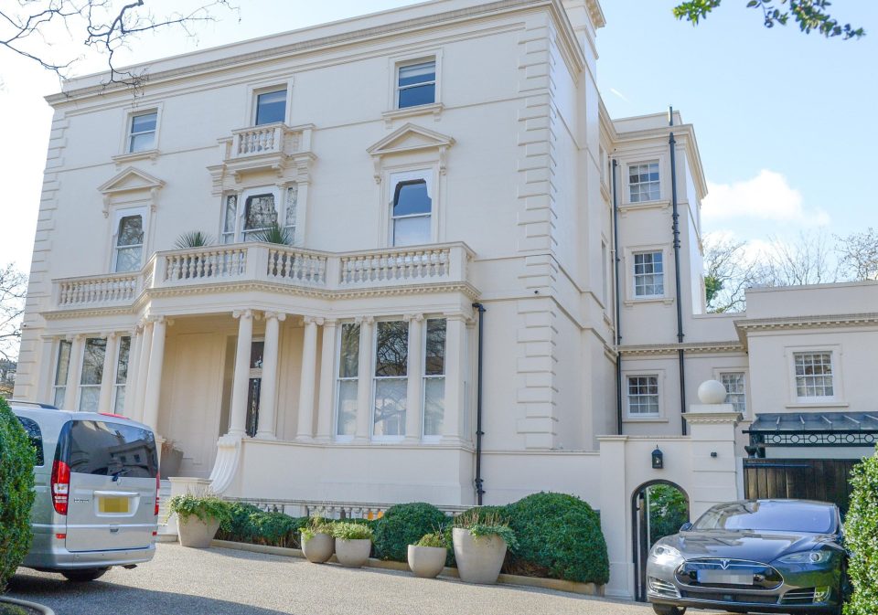  Pictured is Abramovich's stunning London mansion