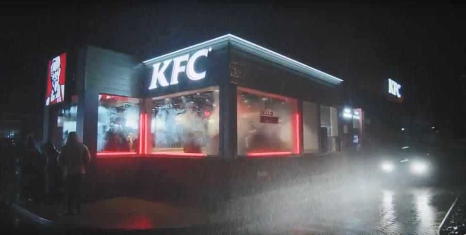  The KFC advert takes a jab at the chaos in February when their restaurants ran out of chicken