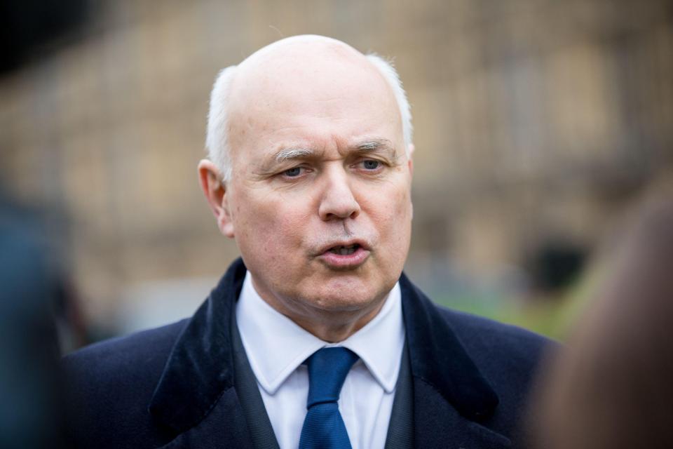  Former Tory leader Iain Duncan Smith said officials were 'frozen in the headlights'