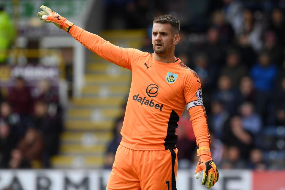  West Ham want Tom Heaton to solve the problem position by coming in as number one next season