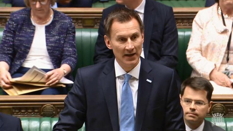  Jeremy Hunt yesterday apologised to the hundreds of thousands of women affected