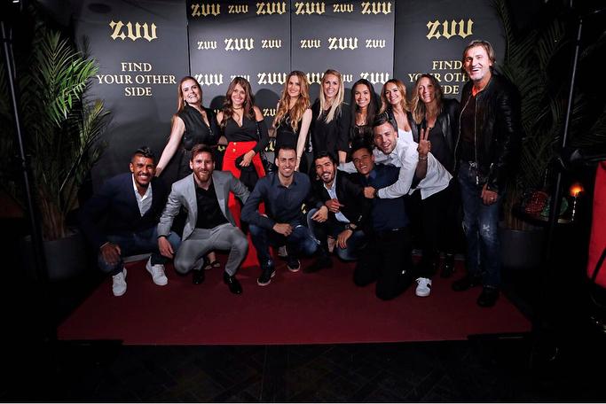  Barcelona players and their Wags enjoyed a night out on the town