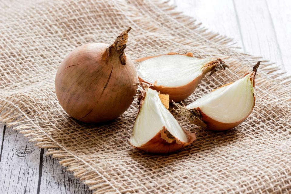  Onions have anti-fungal properties to protect against infection