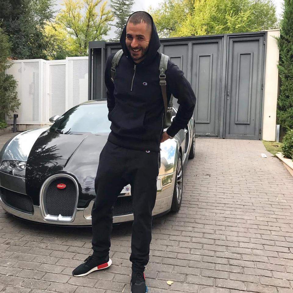  Living life in the fast lane, Karim Benzema's Bugatti Veyron is fast