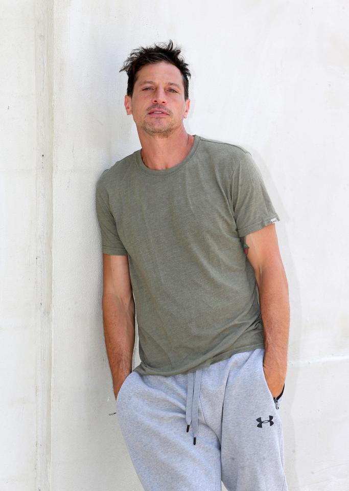  Meghan and Simon Rex met in 2004 and went on a date to a restaurant