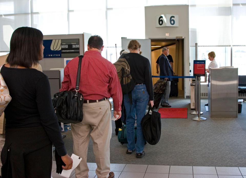  If a flight is delayed, it has to be departing up to 15 minutes after its schedule departure time