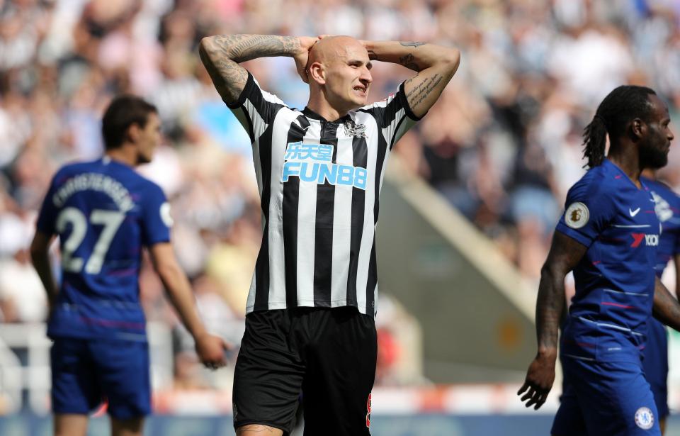  Jonjo Shelvey is in store for World Cup heartbreak with Gareth Southgate ready to snub him