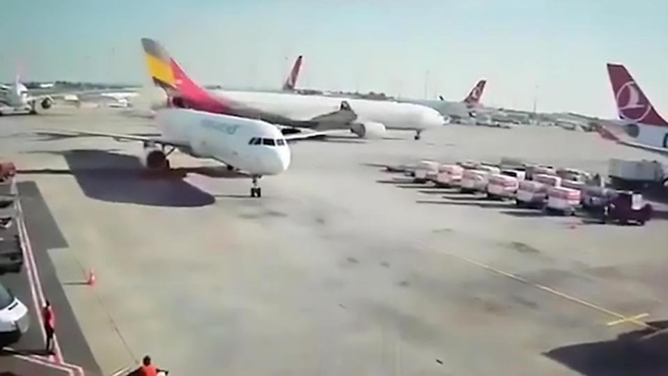  The moment the two passenger planes collide on the tarmac in Turkey