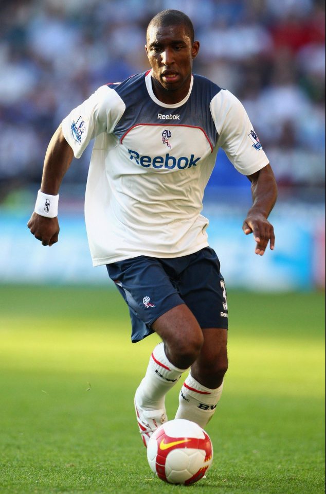  Jlloyd Samuel went on to play for Bolton after beginning his career at Aston Villa