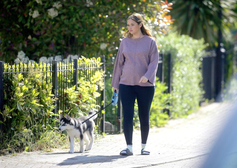  Jacqueline Jossa has been pictured without her wedding ring