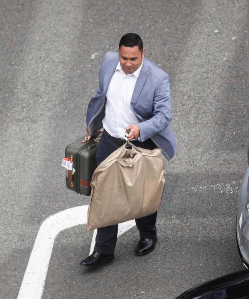  Doria's bags were pictured at the airport, being carried by a Kensington Palace aide