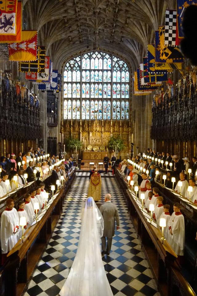  Prince Charles walks Meghan Markle down the aisle at St George's Chapel today