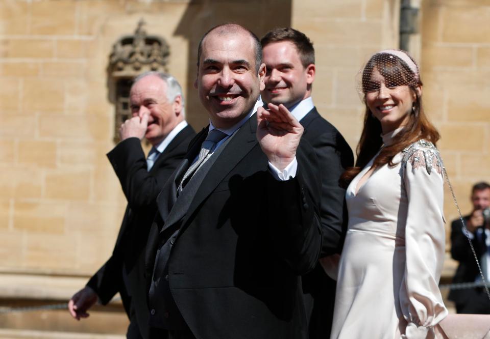  Actor Rick Hoffman wore a traditional suit to the wedding