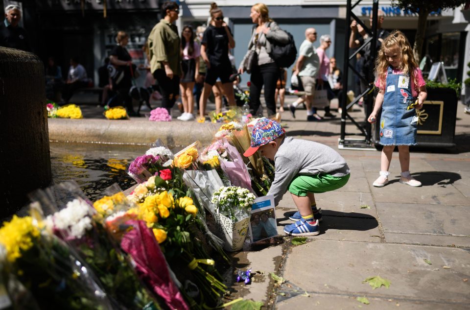  Manchester has united in its grief today to remember those killed in the bomb blast