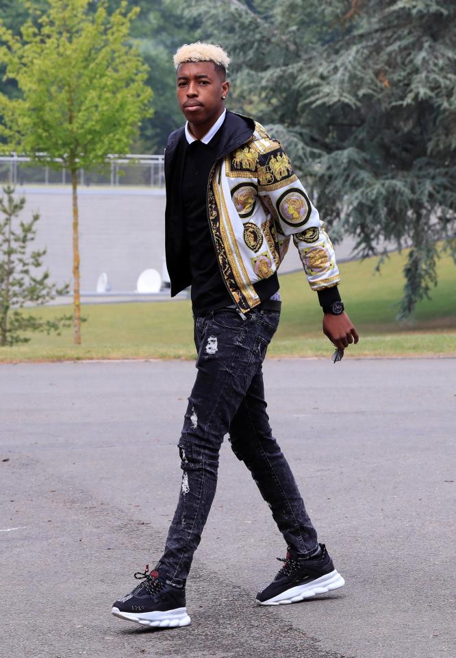  PSG star Presnel Kimpembe rocked a bit of black and gold on Wednesday