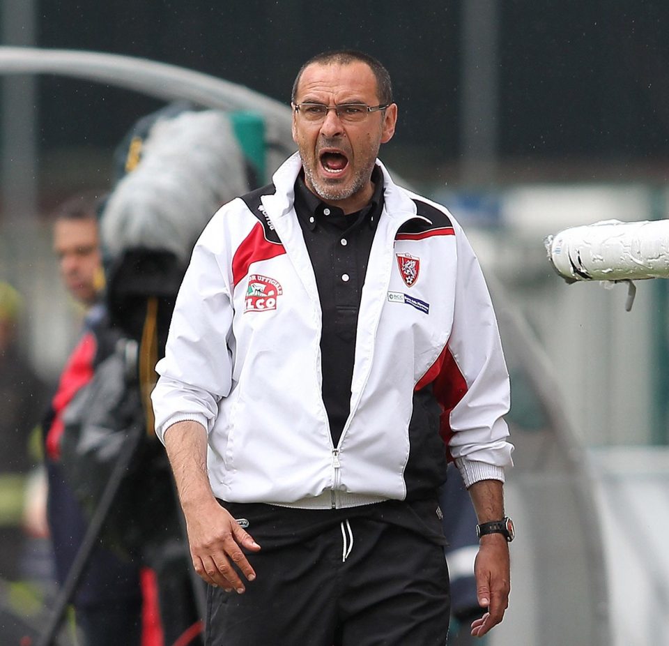  Sarri shouts during his time with Serie B club Grosseto