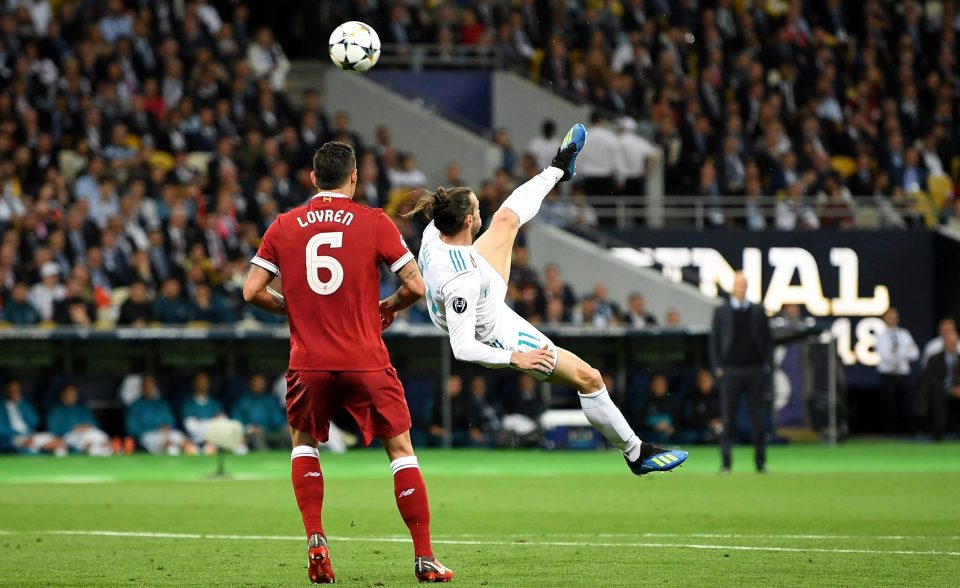  Gareth Bale connected sweetly with his overhead kick