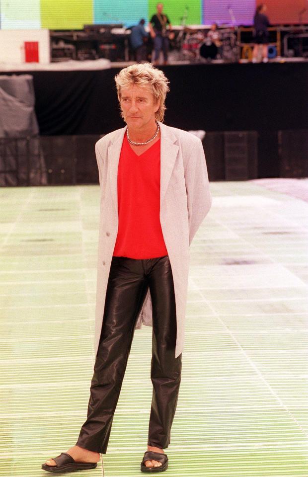  Rocker Rod Stewart is a fan of leather pants